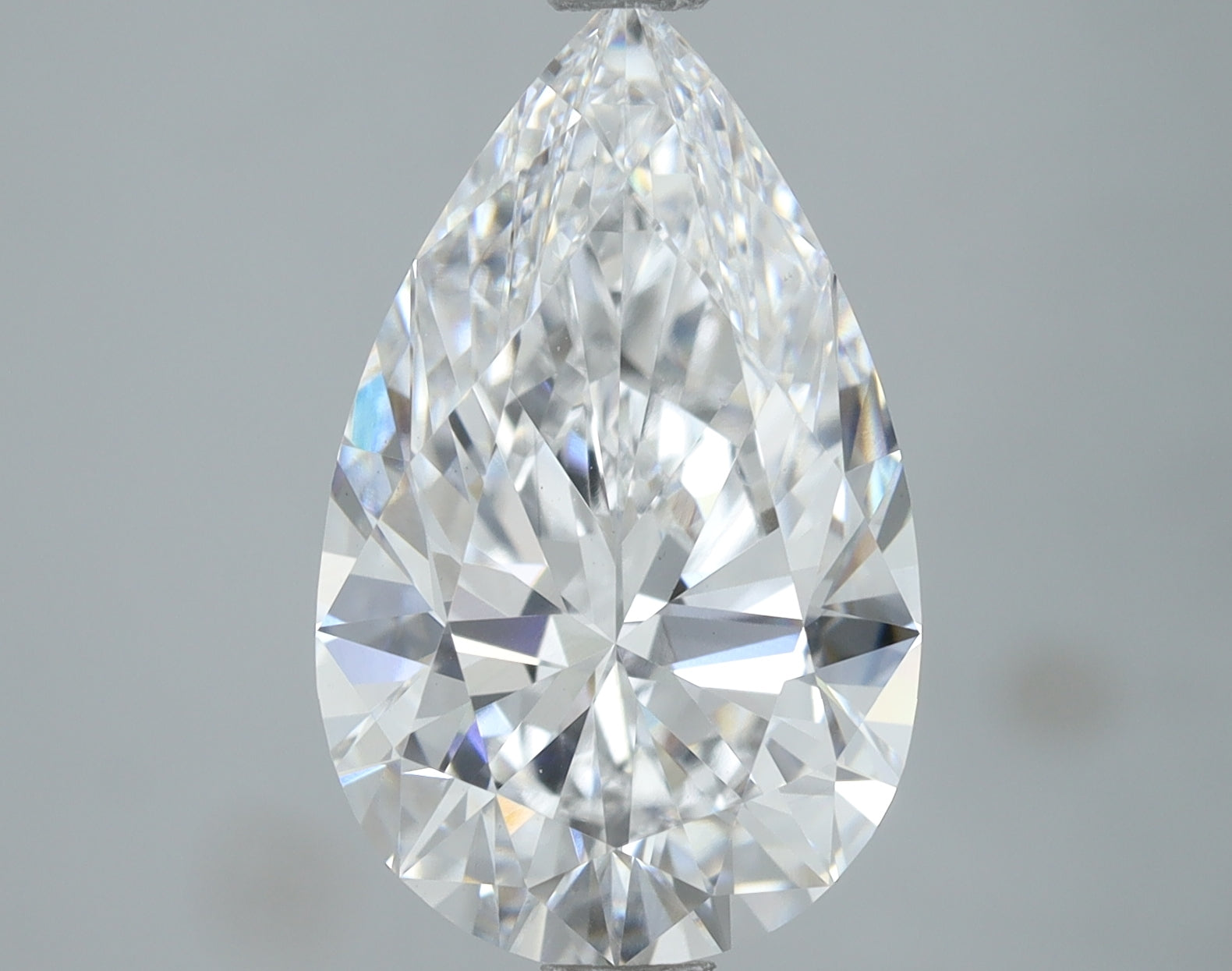 Lab-Grown 3.00 Carat Pear Shape Diamond color D Clarity VS1, precious stones, engagement diamonds