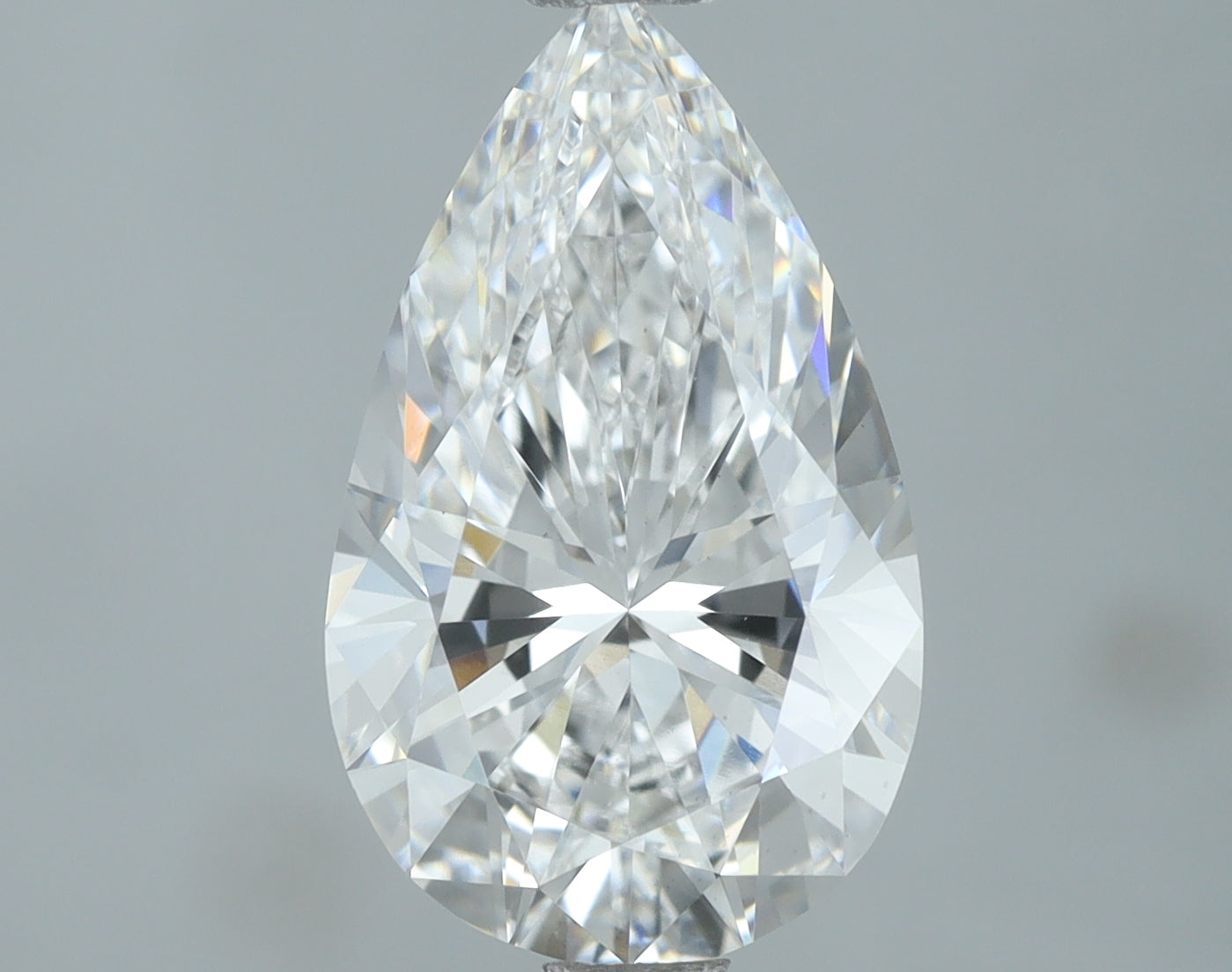 Lab-Grown 2.05 Carat Pear Shape Diamond color E Clarity VS1, precious stones, engagement diamonds