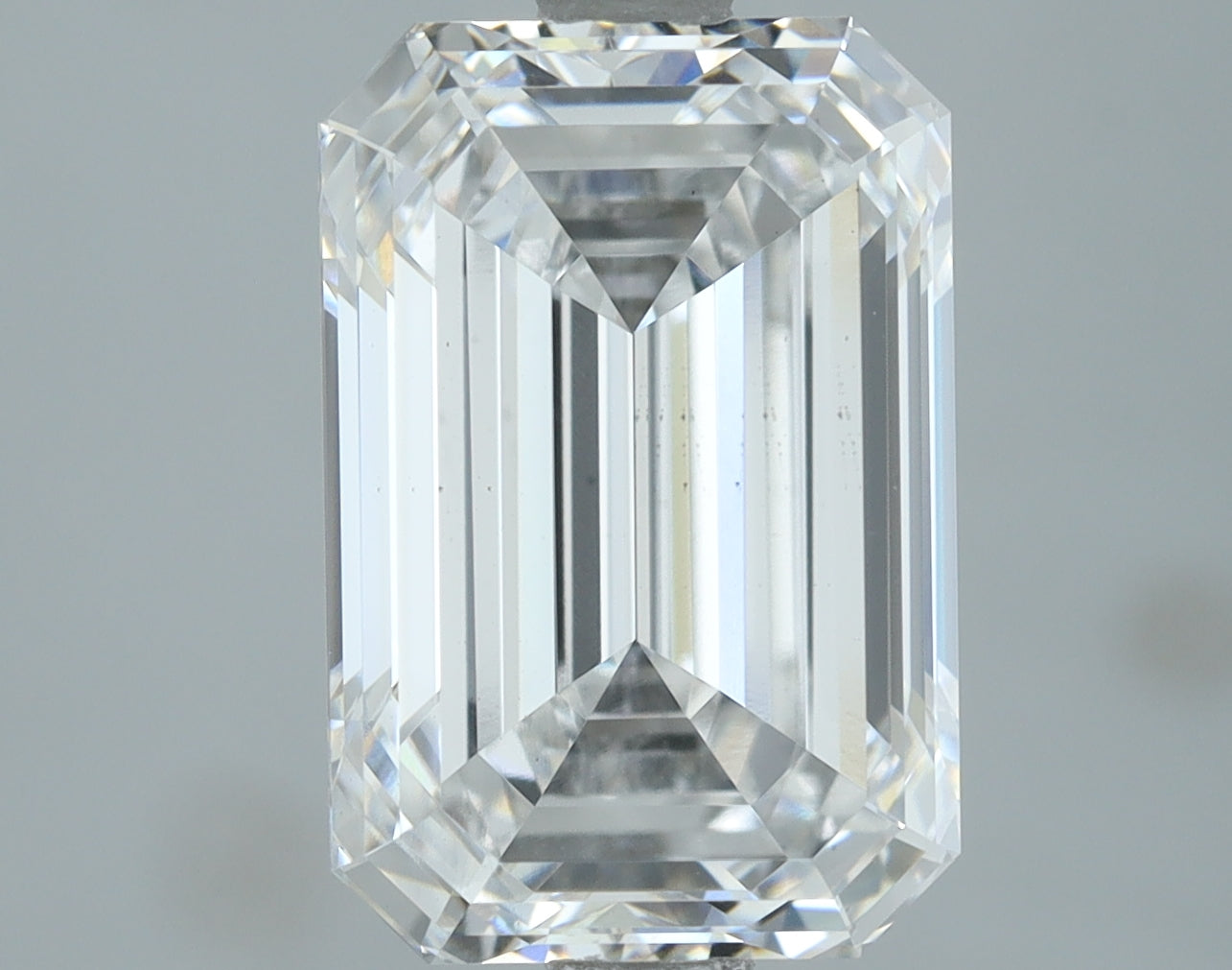 Lab-Grown 3.00 Carat Emerald Cut Diamond color D Clarity VS2, precious stones, engagement diamonds