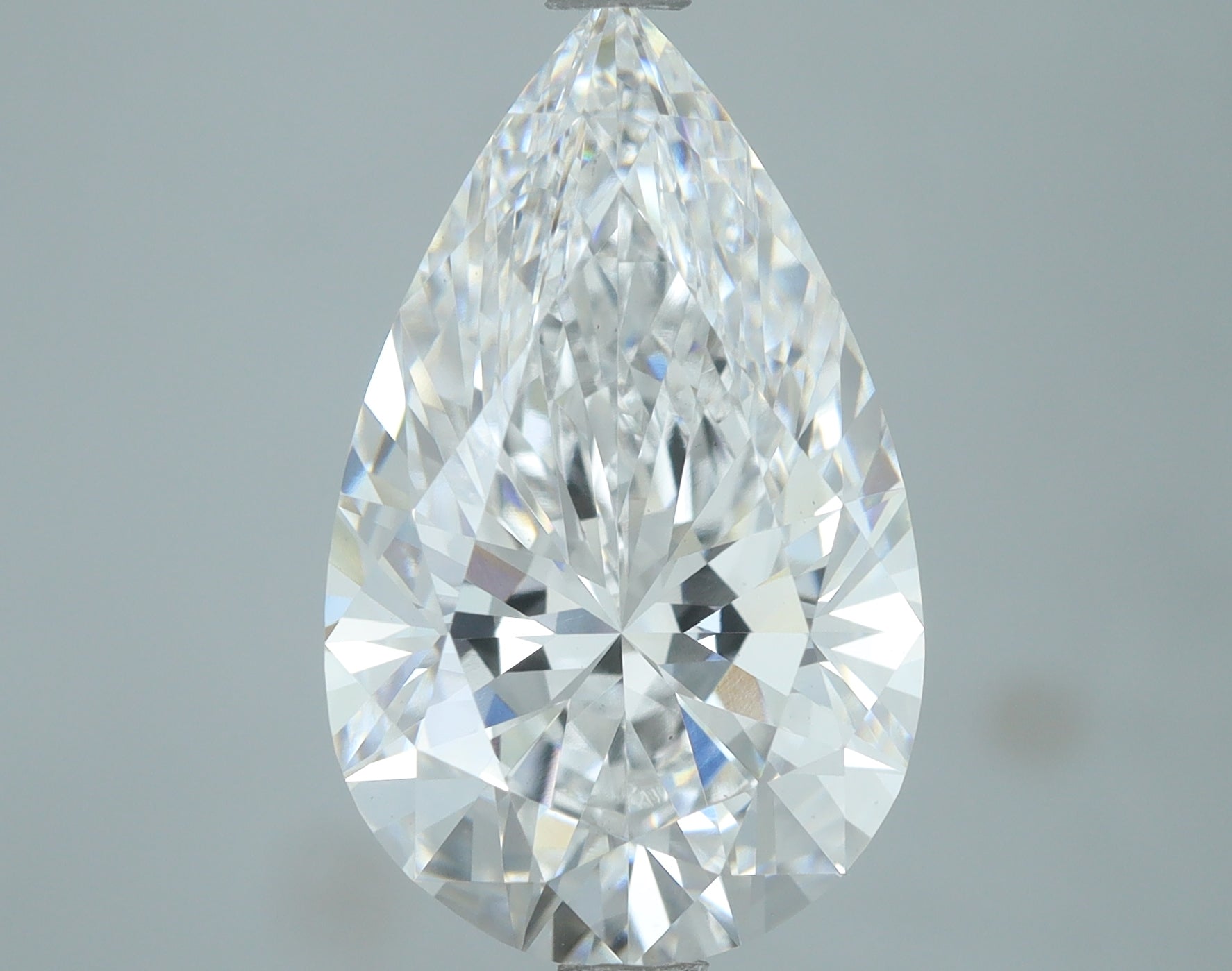 Lab-Grown 4.02 Carat Pear Shape Diamond color D Clarity VS1, precious stones, engagement diamonds