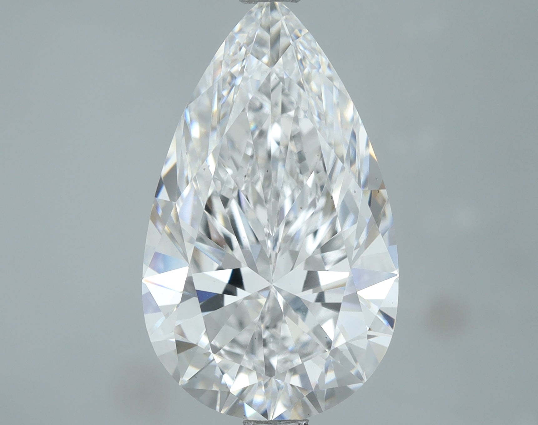 Lab-Grown 4.01 Carat Pear Shape Diamond color D Clarity VS2, precious stones, engagement diamonds