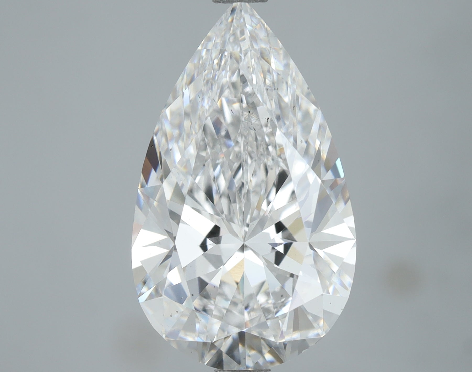 Lab-Grown 4.00 Carat Pear Shape Diamond color E Clarity VS2, precious stones, engagement diamonds