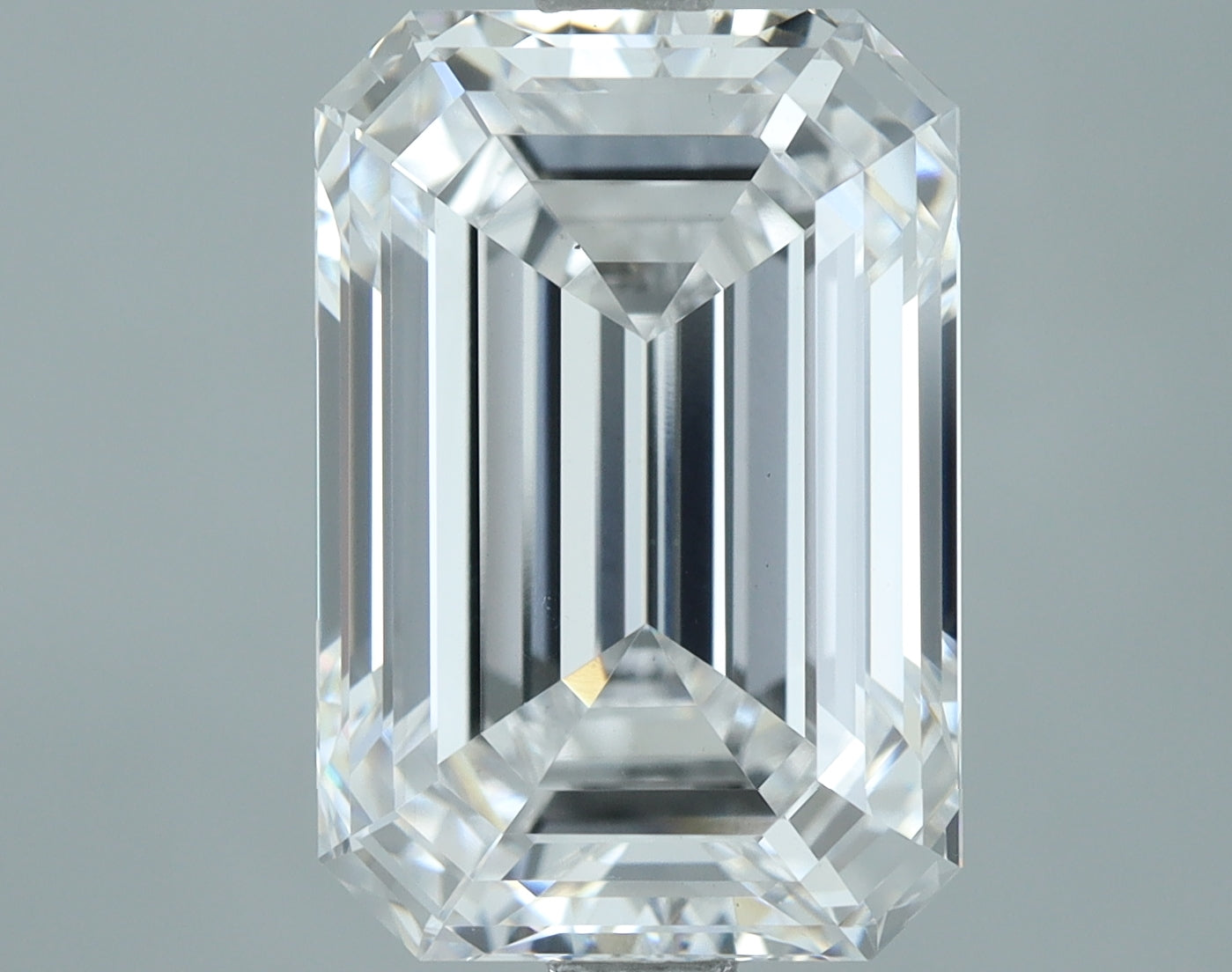 Lab-Grown 3.95 Carat Emerald Cut Diamond color D Clarity VS1, precious stones, engagement diamonds