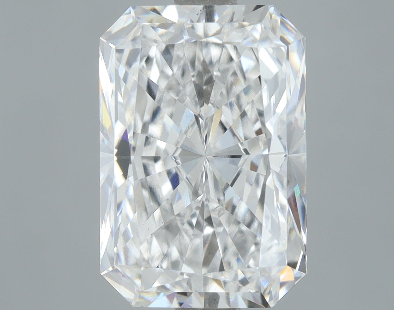 Lab-Grown 3.01 Carat Radiant Cut Diamond color D Clarity VS1, precious stones, engagement diamonds