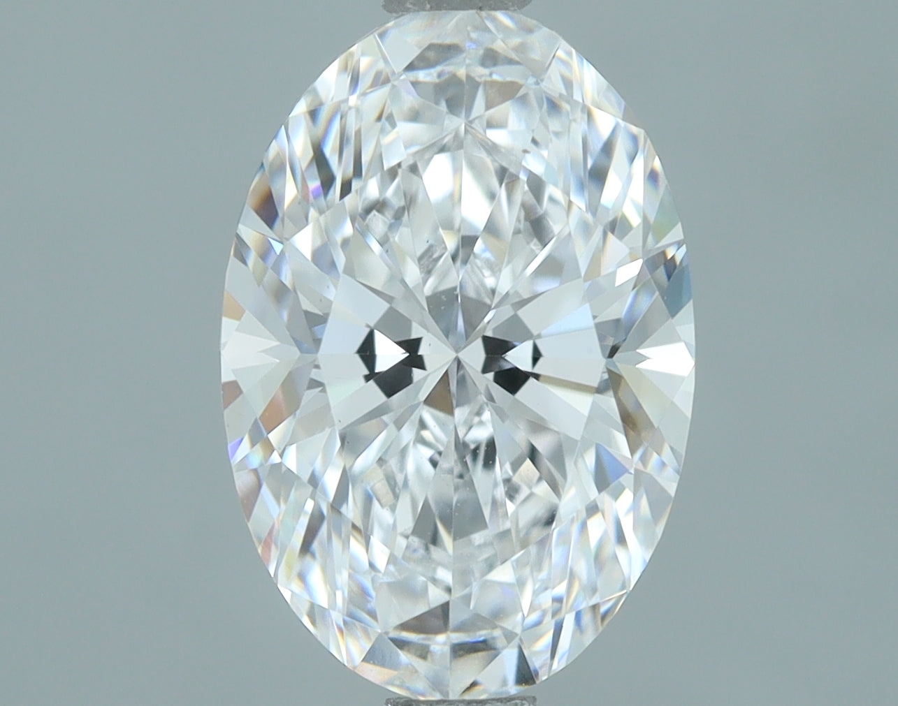 Lab-Grown 2.00 Carat Oval Shape Diamond color D Clarity VS1, precious stones, engagement diamonds