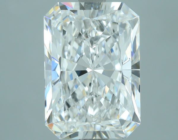 Lab-Grown 3.12 Carat Radiant Cut Diamond color E Clarity VS1, precious stones, engagement diamonds
