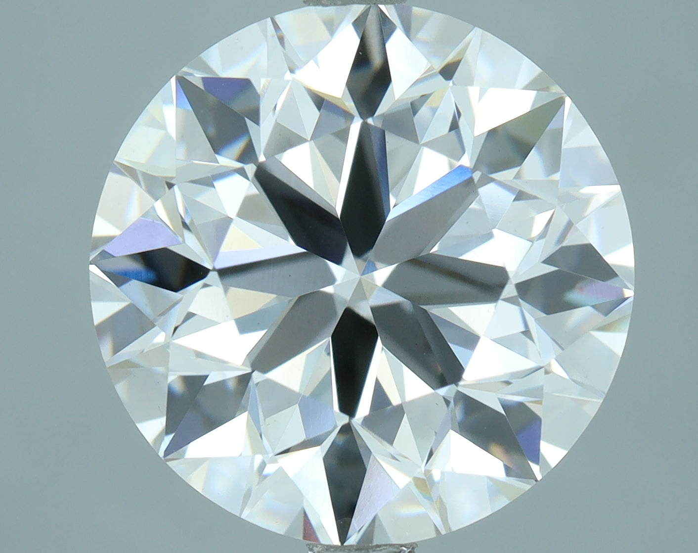 Lab-Grown 5.70 Carat Round Brilliant Diamond color E Clarity VS1, precious stones, engagement diamonds