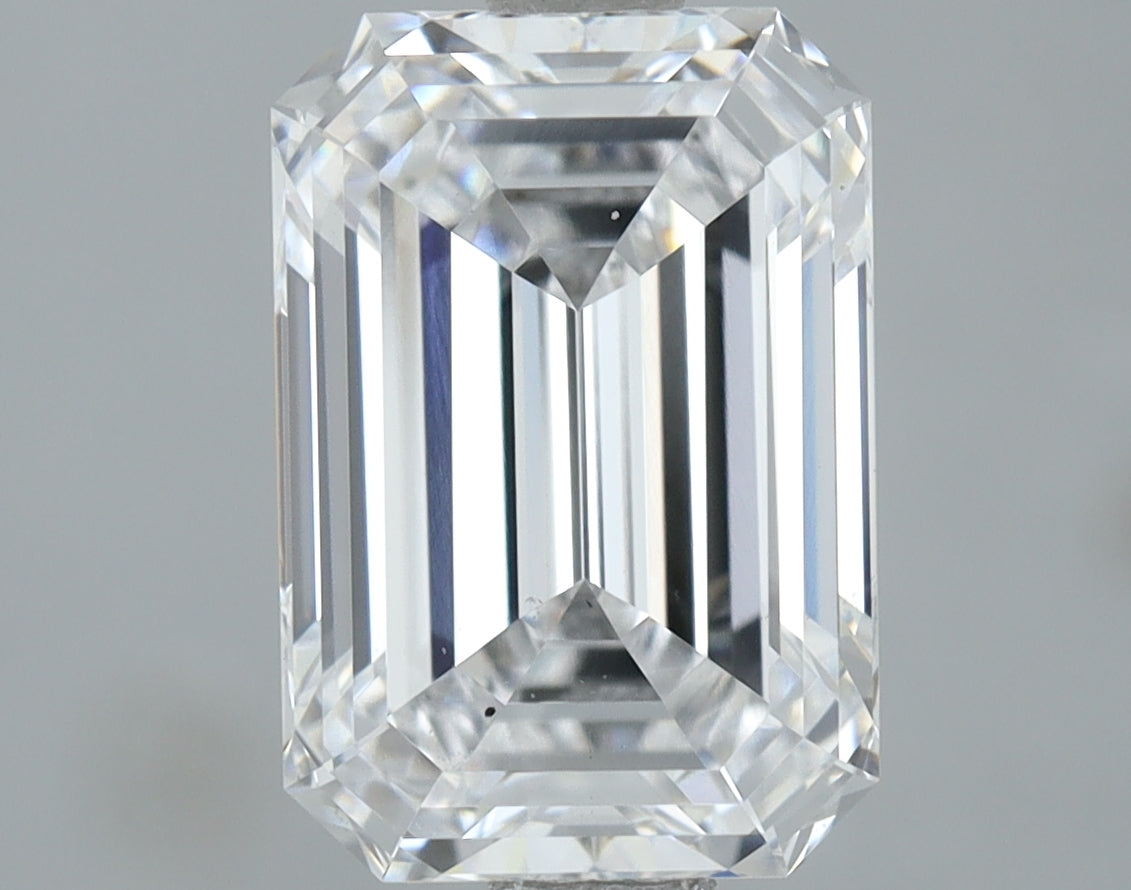 Lab-Grown 2.00 Carat Emerald Cut Diamond color D Clarity VS1, precious stones, engagement diamonds