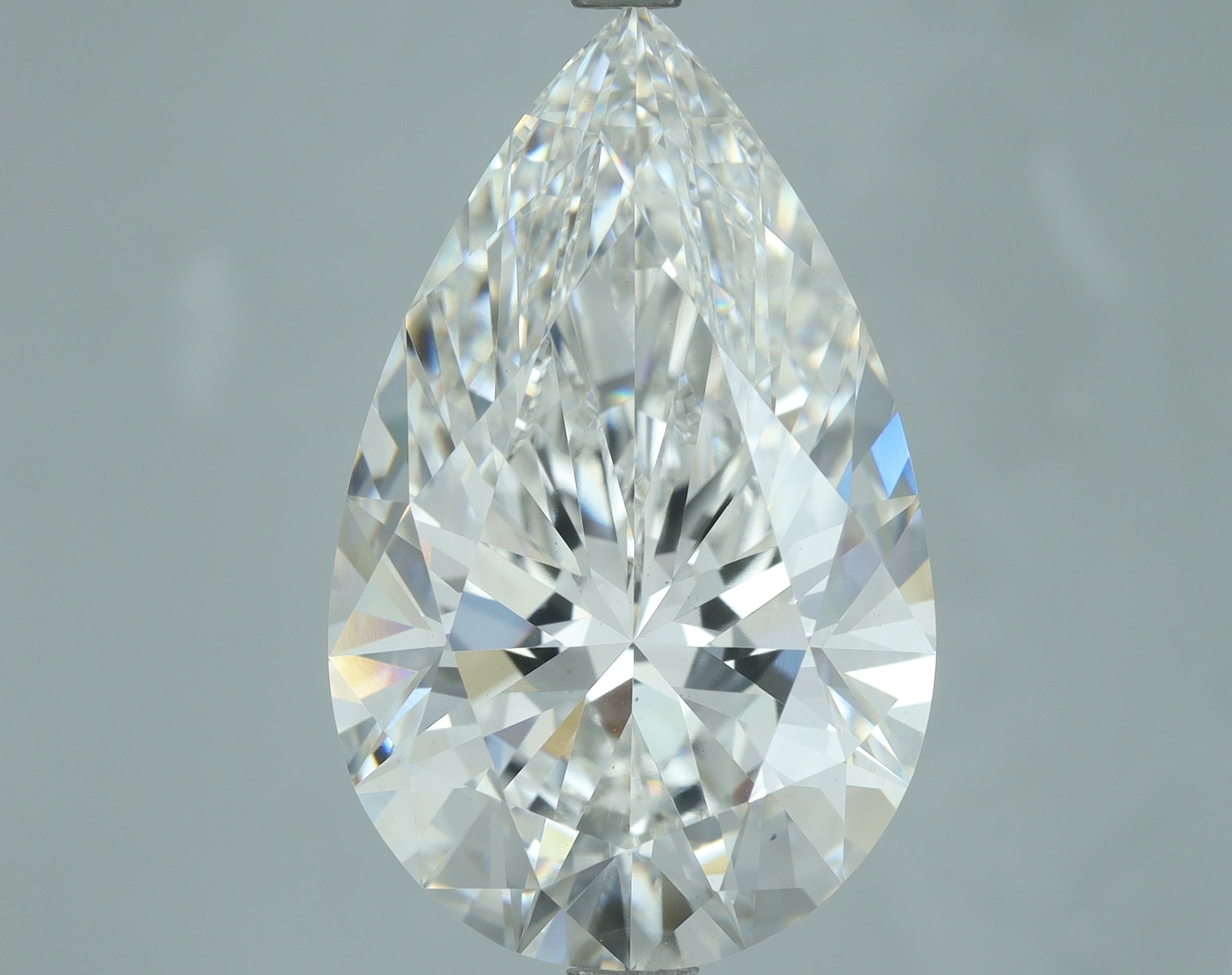 Lab-Grown 7.12 Carat Pear Shape Diamond color E Clarity VS1, precious stones, engagement diamonds