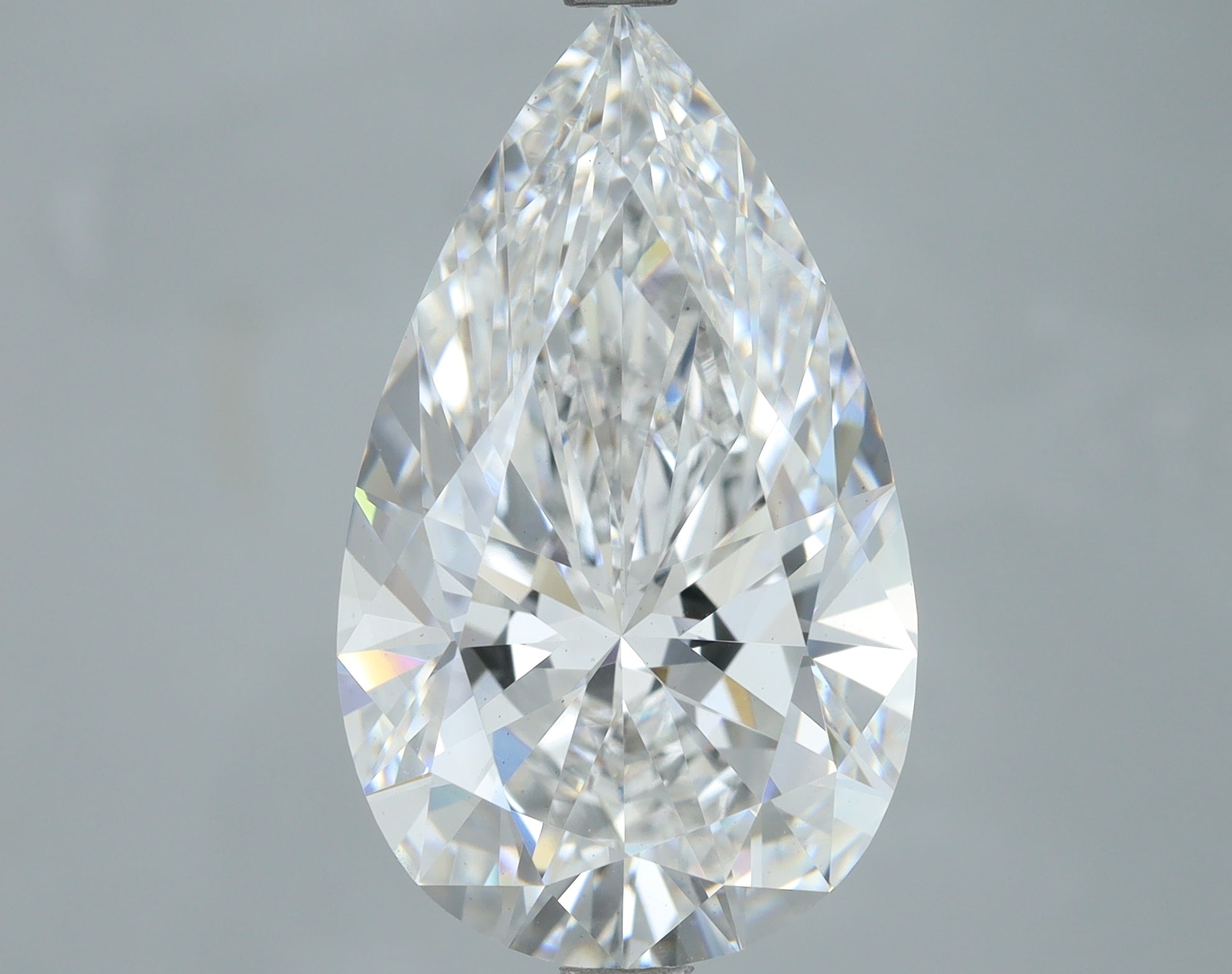 Lab-Grown 5.62 Carat Pear Shape Diamond color E Clarity VS2, precious stones, engagement diamonds