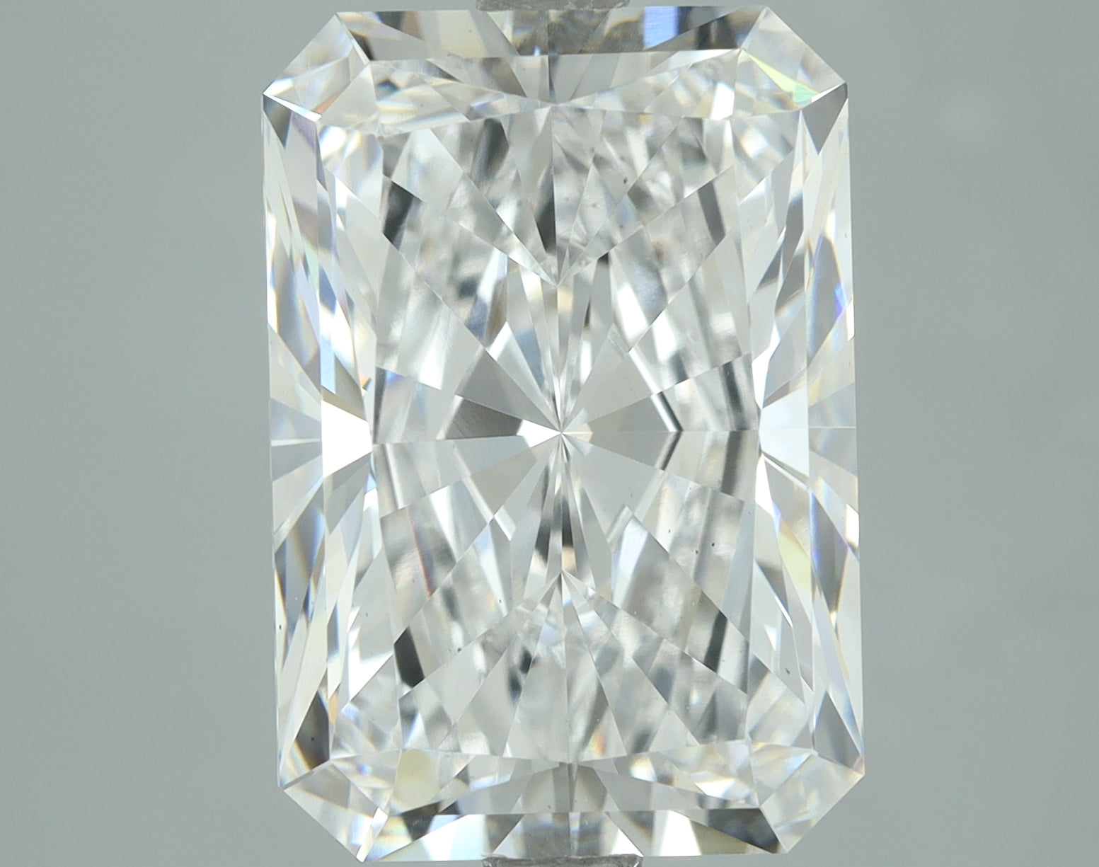 Lab-Grown 5.10 Carat Radiant Cut Diamond color E Clarity VS2, precious stones, engagement diamonds