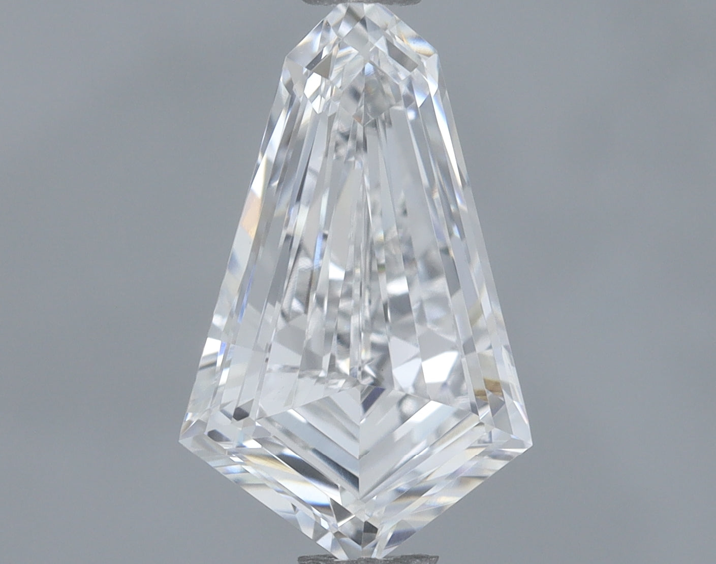 Lab-Grown 1.02 Carat Shield Shape Diamond color D Clarity VVS2, precious stones, engagement diamonds