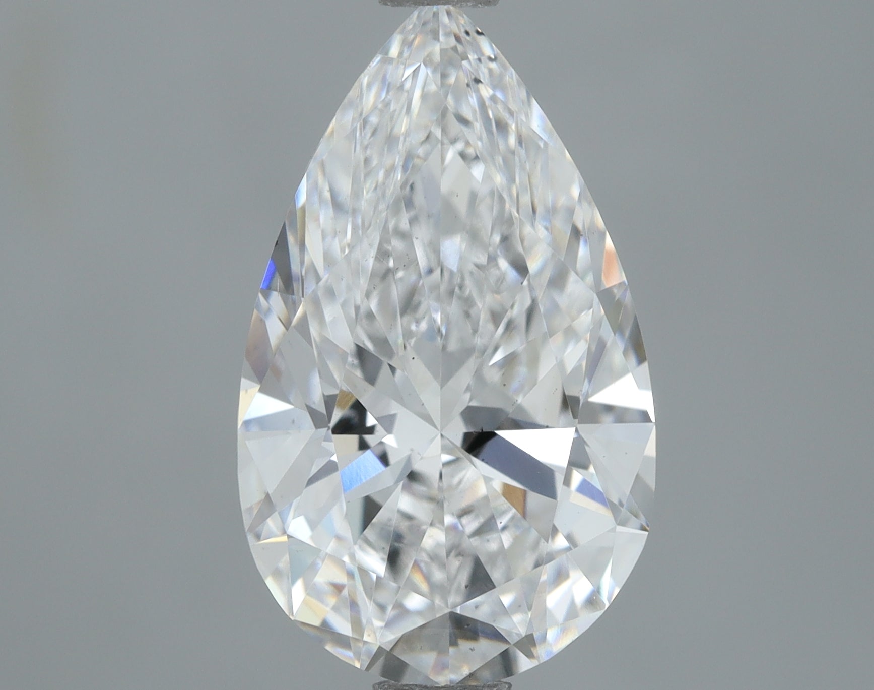 Lab-Grown 2.11 Carat Pear Shape Diamond color E Clarity VS2, precious stones, engagement diamonds