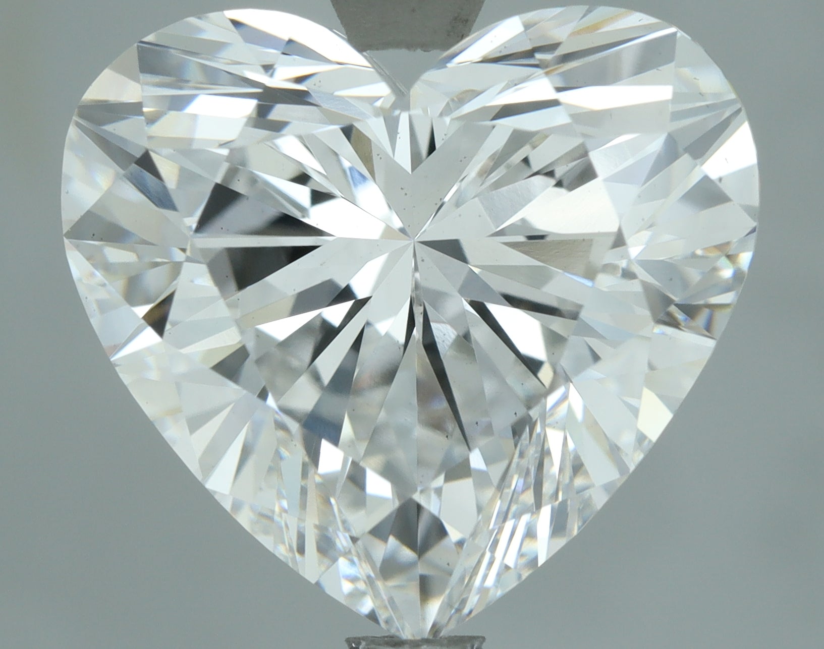 Lab-Grown 5.57 Carat Heart Shape Diamond color D Clarity VS2, precious stones, engagement diamonds
