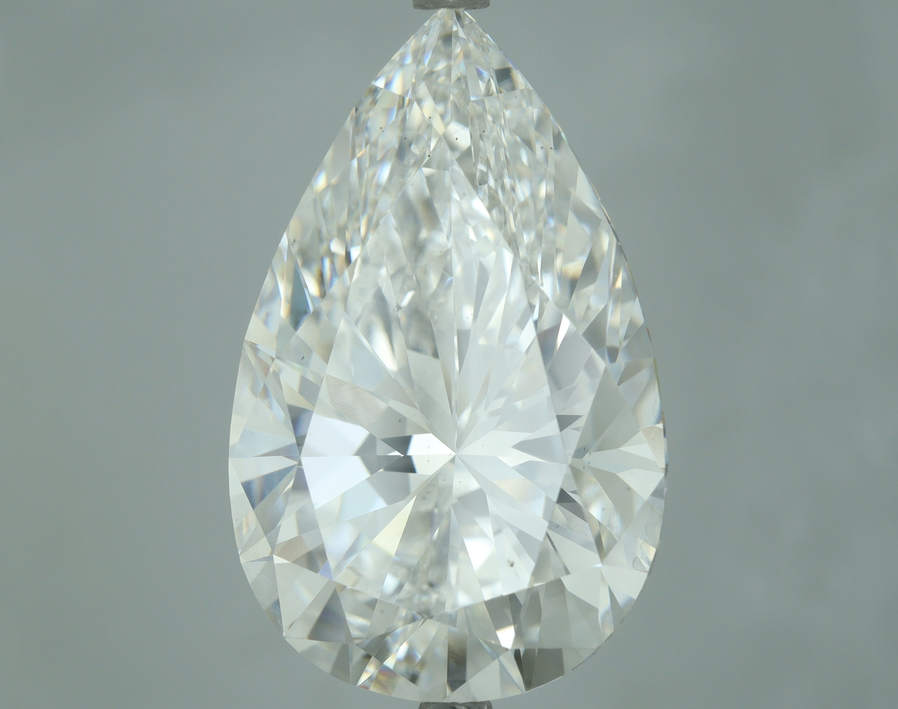 Lab-Grown 10.16 Carat Pear Shape Diamond color F Clarity VS2, precious stones, engagement diamonds