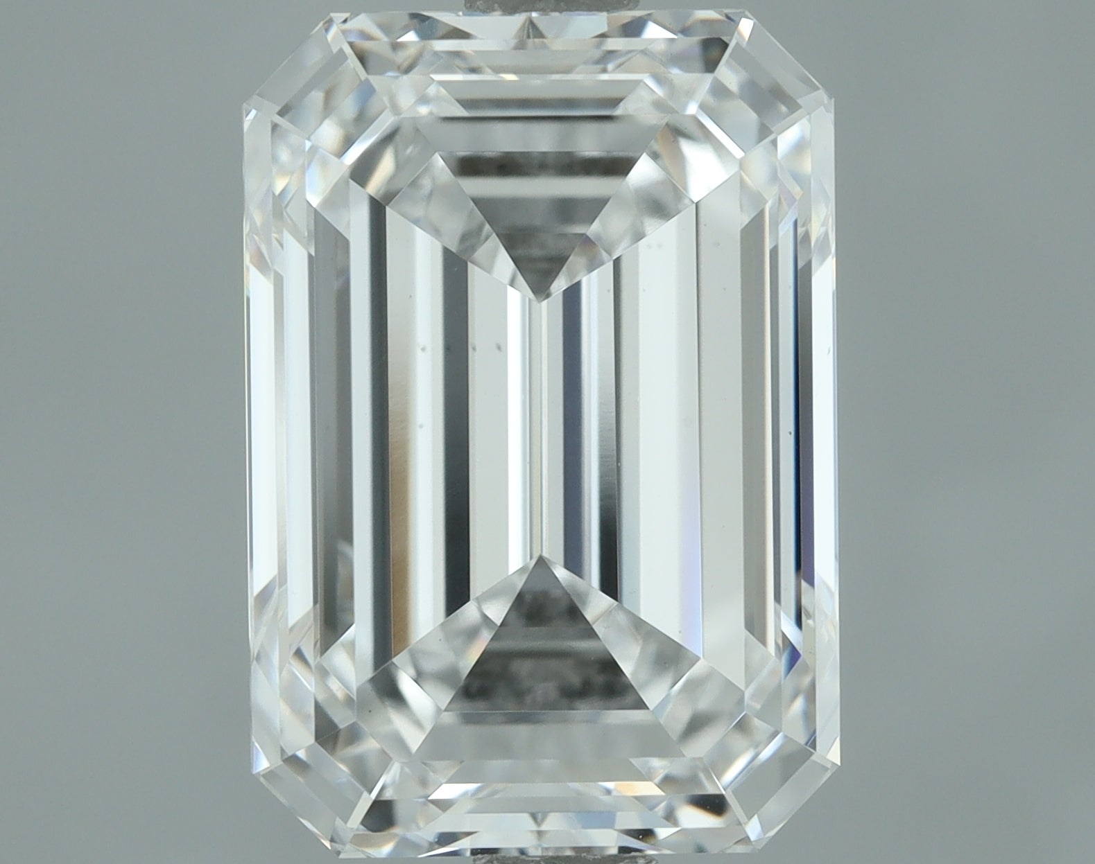 Lab-Grown 4.03 Carat Emerald Cut Diamond color D Clarity VS1, precious stones, engagement diamonds