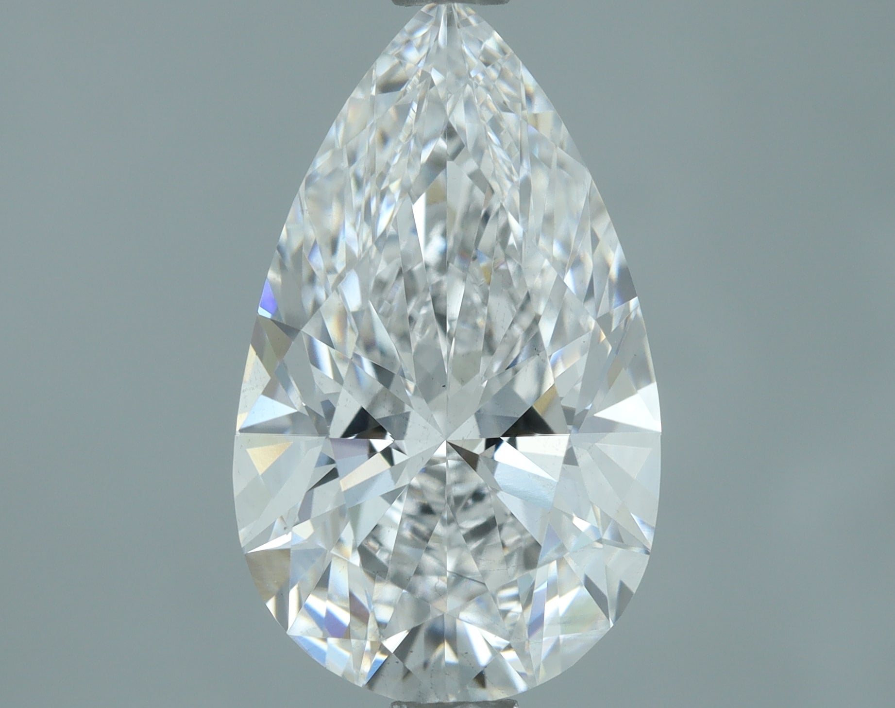 Lab-Grown 2.27 Carat Pear Shape Diamond color E Clarity VS2, precious stones, engagement diamonds