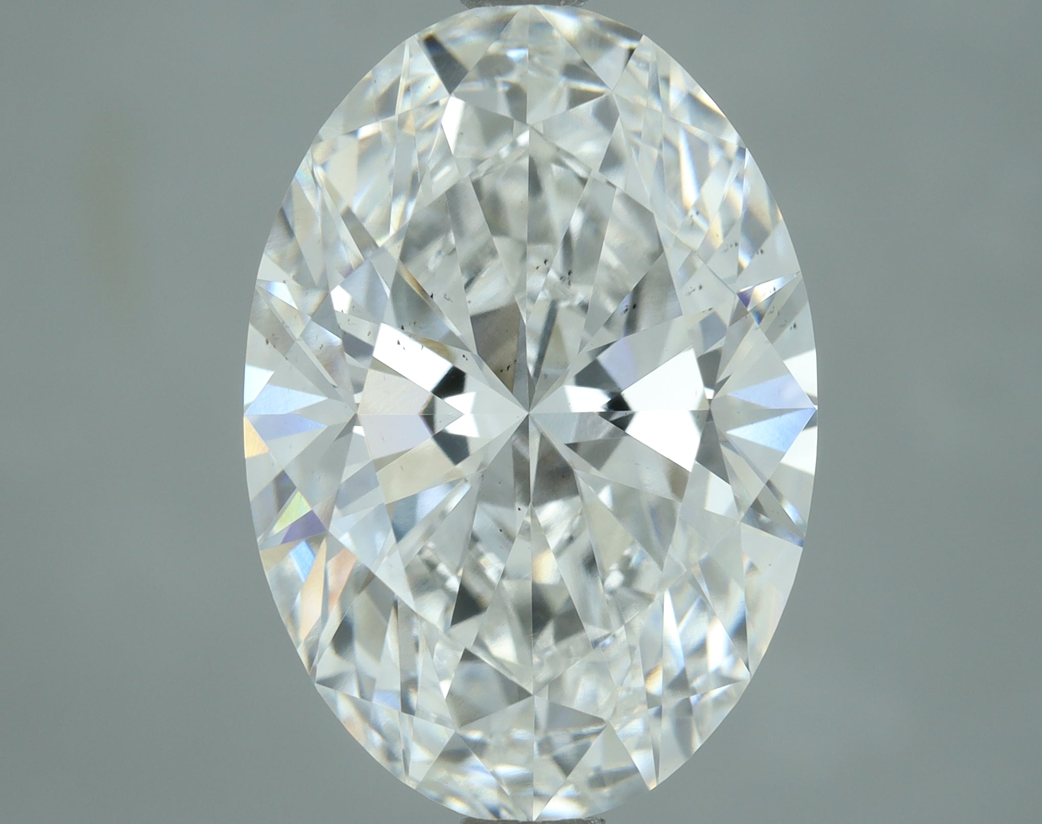 Lab-Grown 4.18 Carat Oval Shape Diamond color E Clarity VS2, precious stones, engagement diamonds