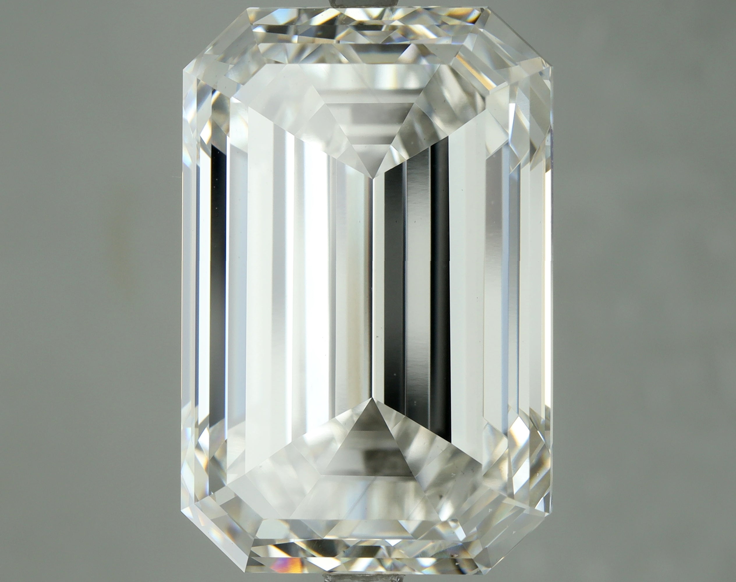 Lab-Grown 14.02 Carat Emerald Cut Diamond color F Clarity VS1, precious stones, engagement diamonds