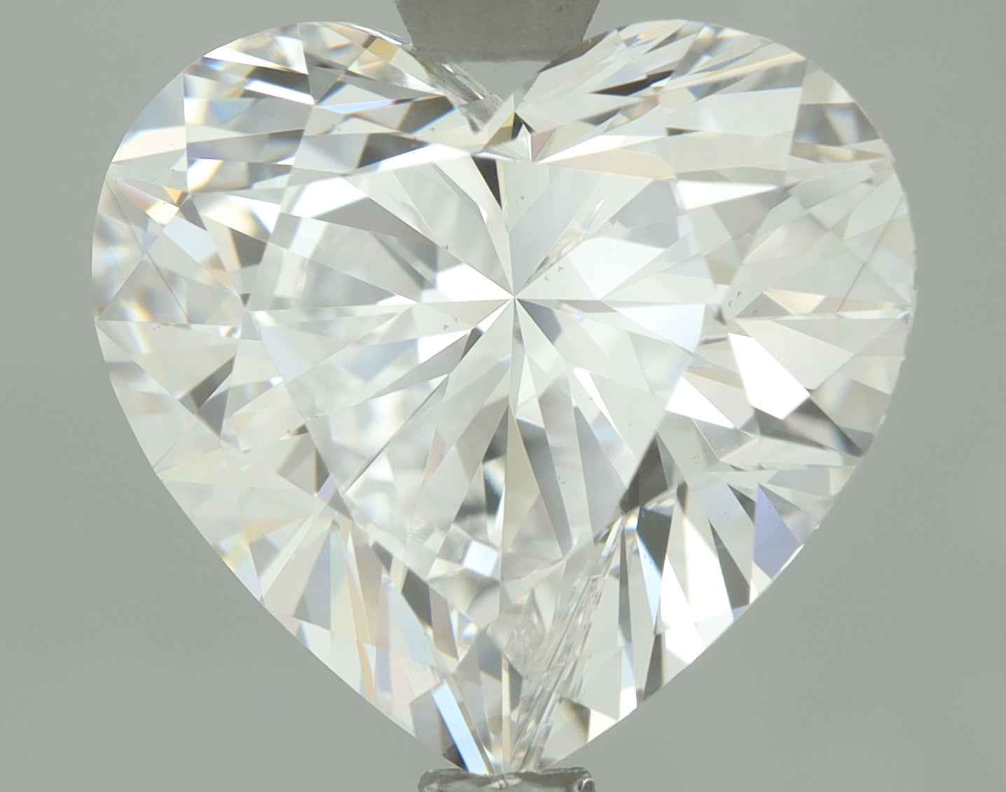 Lab-Grown 3.53 Carat Heart Shape Diamond color E Clarity VS1, precious stones, engagement diamonds