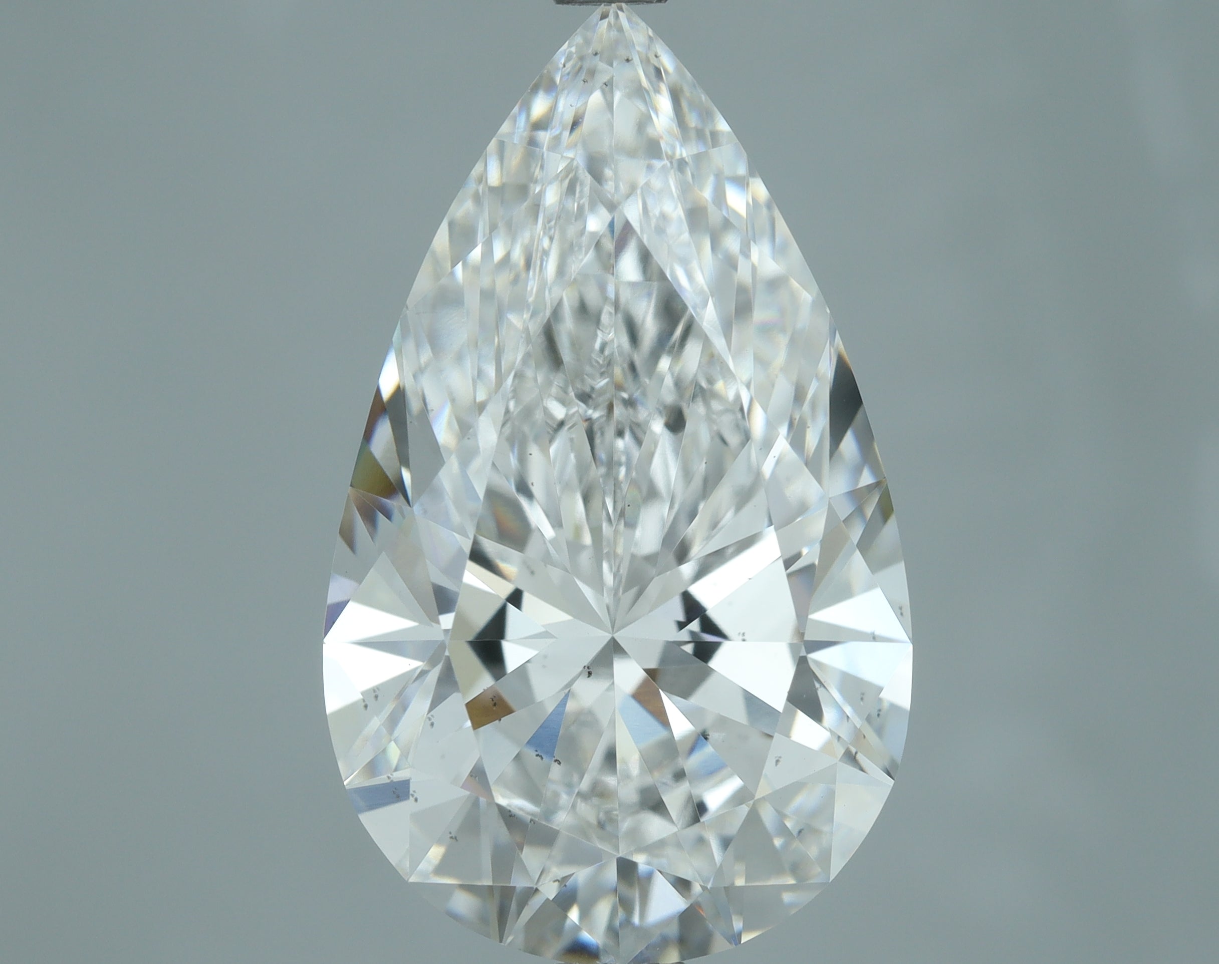 Lab-Grown 5.22 Carat Pear Shape Diamond color E Clarity VS2, precious stones, engagement diamonds