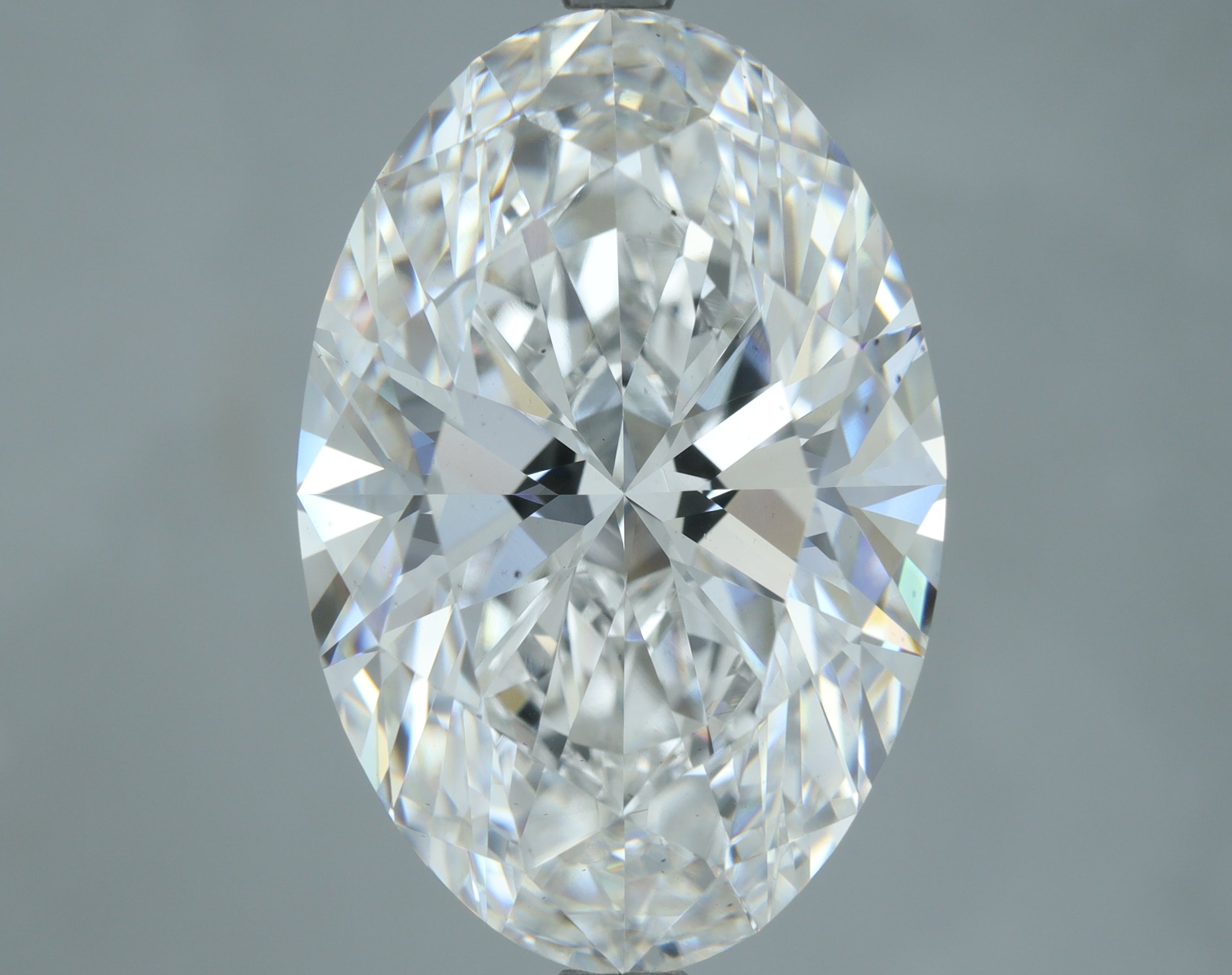 Lab-Grown 9.01 Carat Oval Shape Diamond color E Clarity VS1, precious stones, engagement diamonds