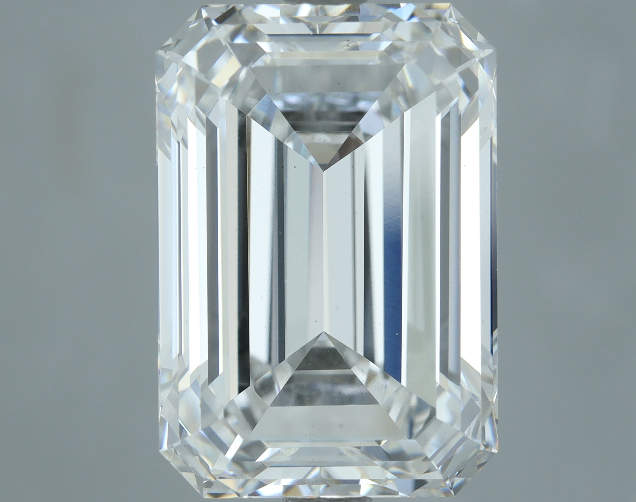 Lab-Grown 6.71 Carat Emerald Cut Diamond color E Clarity VS1, precious stones, engagement diamonds
