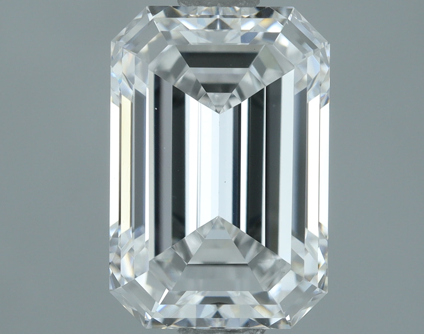 Lab-Grown 2.02 Carat Emerald Cut Diamond color D Clarity VS1, precious stones, engagement diamonds