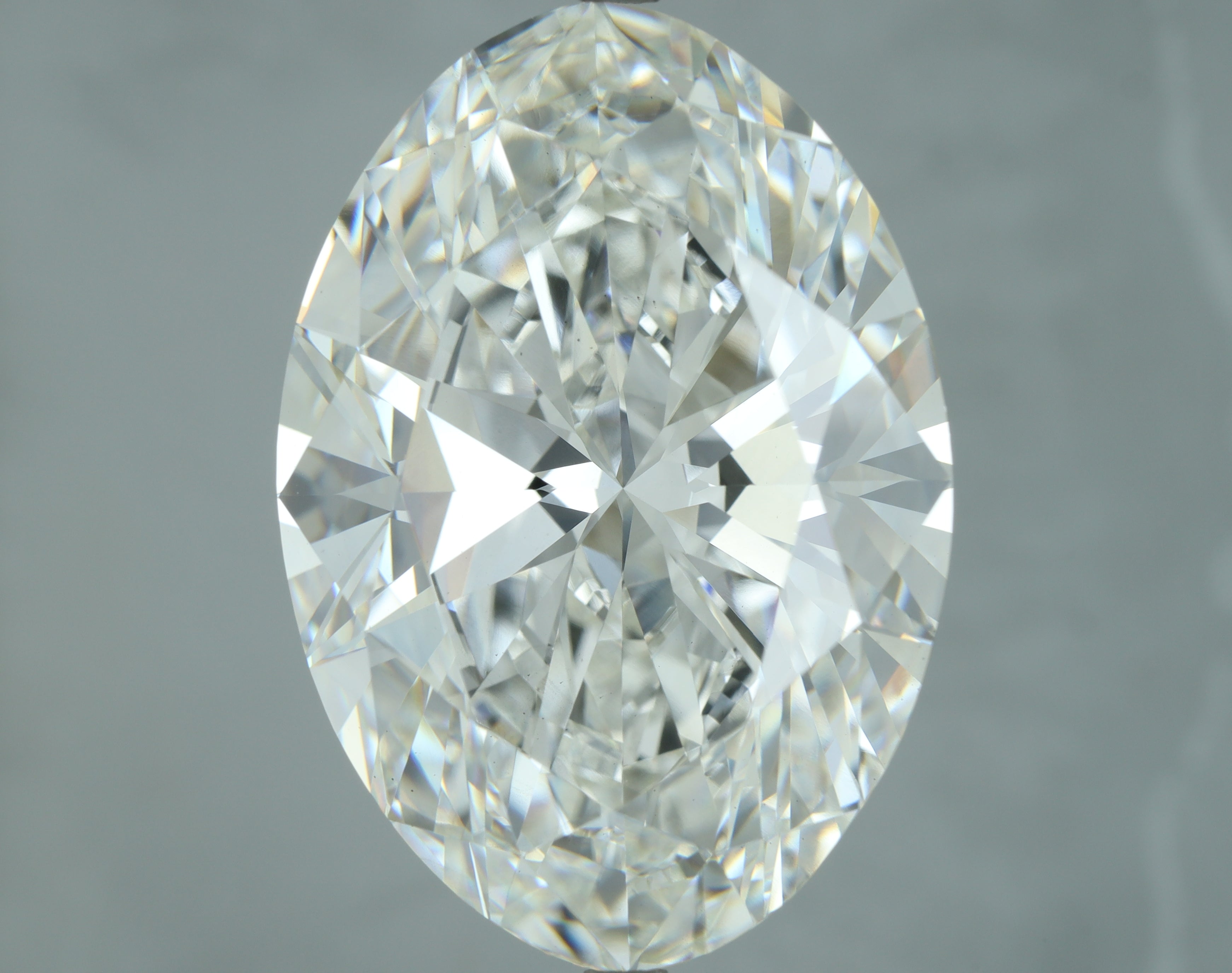 Lab-Grown 21.56 Carat Oval Shape Diamond color F Clarity VS1, precious stones, engagement diamonds