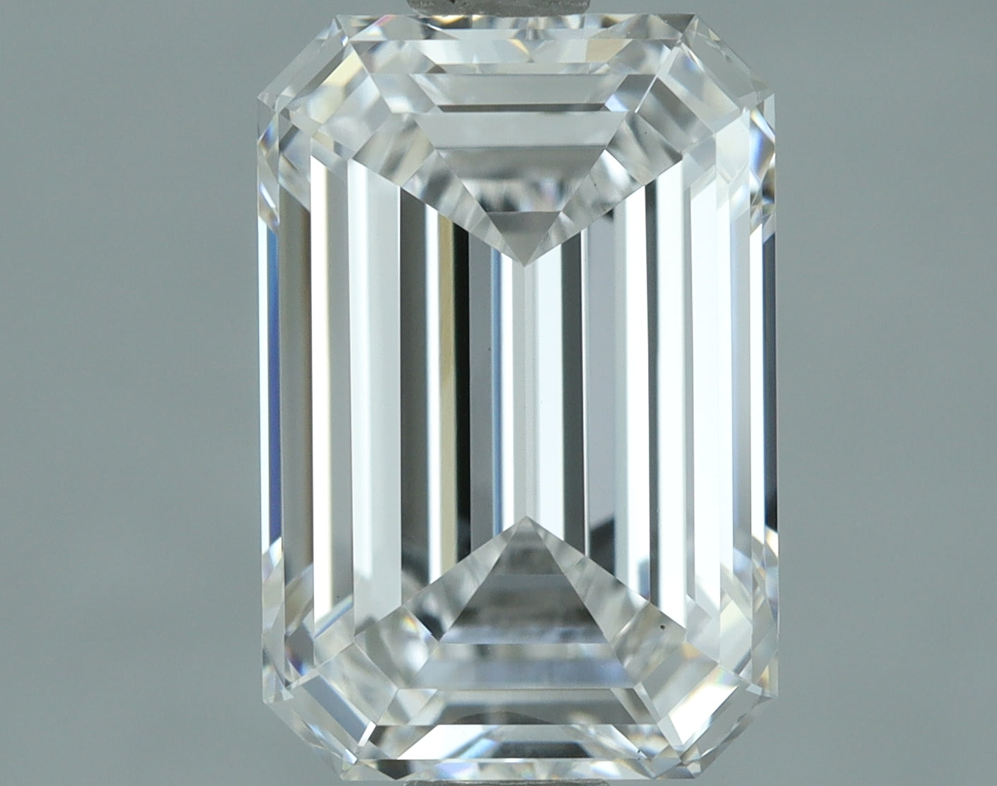 Lab-Grown 2.00 Carat Emerald Cut Diamond color D Clarity VS1, precious stones, engagement diamonds