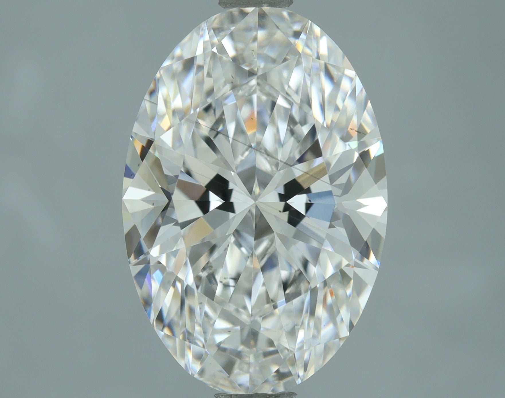 Lab-Grown 2.51 Carat Oval Shape Diamond color E Clarity VS2, precious stones, engagement diamonds