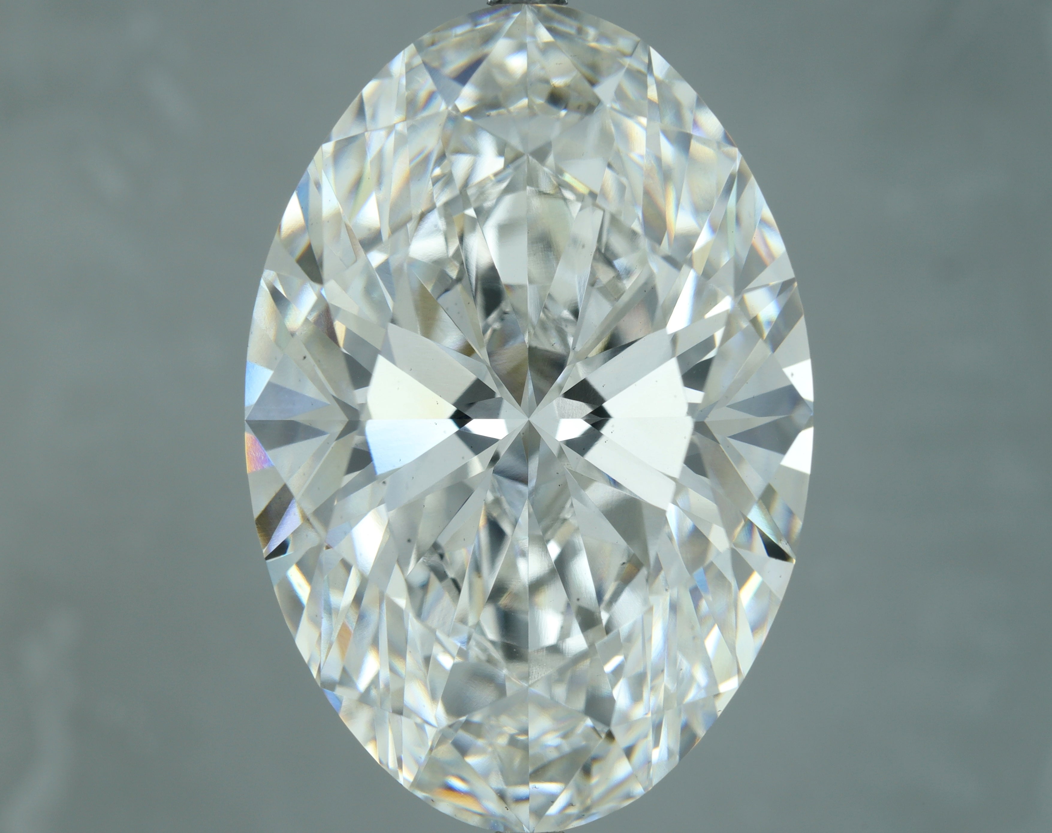 Lab-Grown 21.52 Carat Oval Shape Diamond color F Clarity VS1, precious stones, engagement diamonds