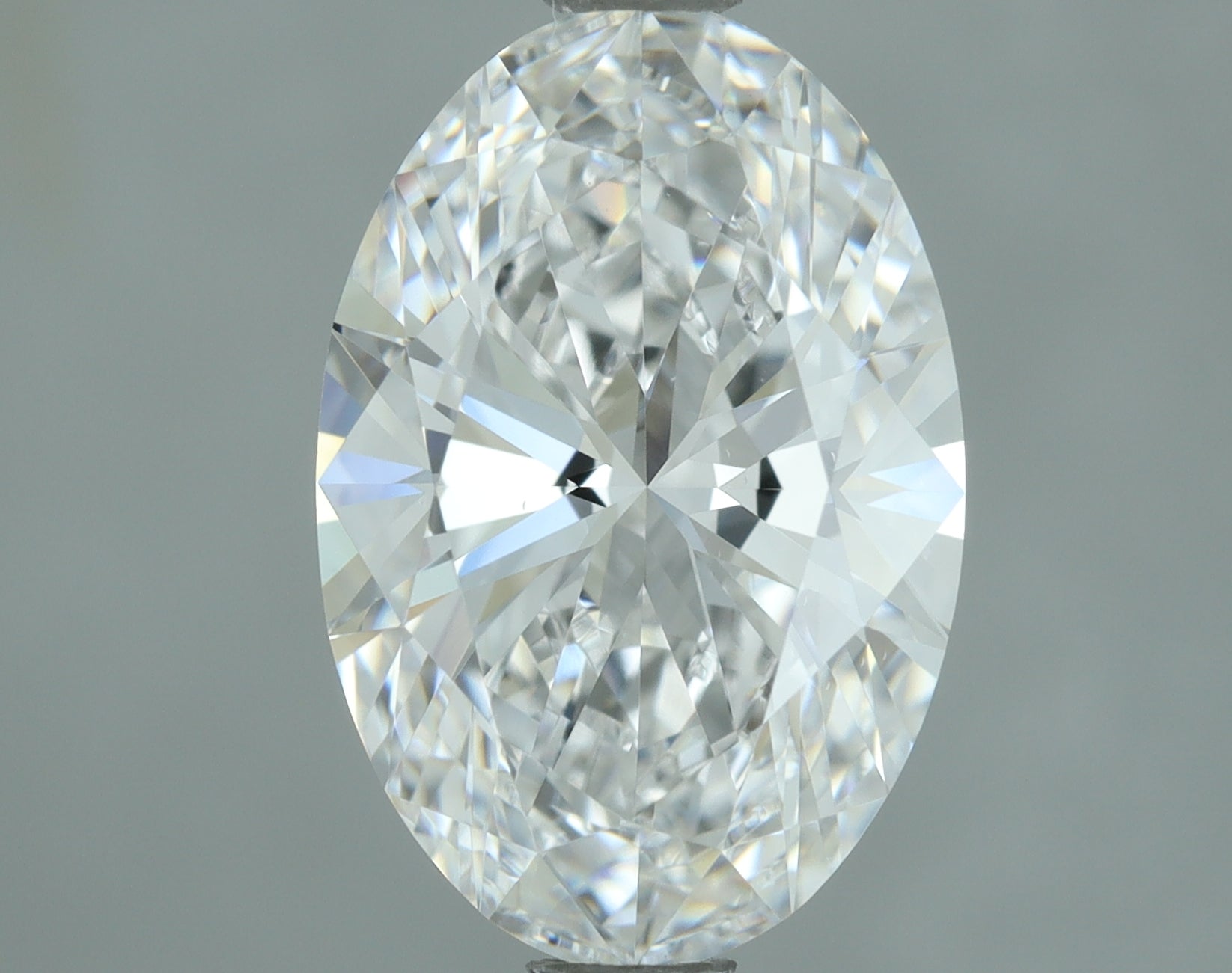 Lab-Grown 2.07 Carat Oval Shape Diamond color D Clarity VS1, precious stones, engagement diamonds