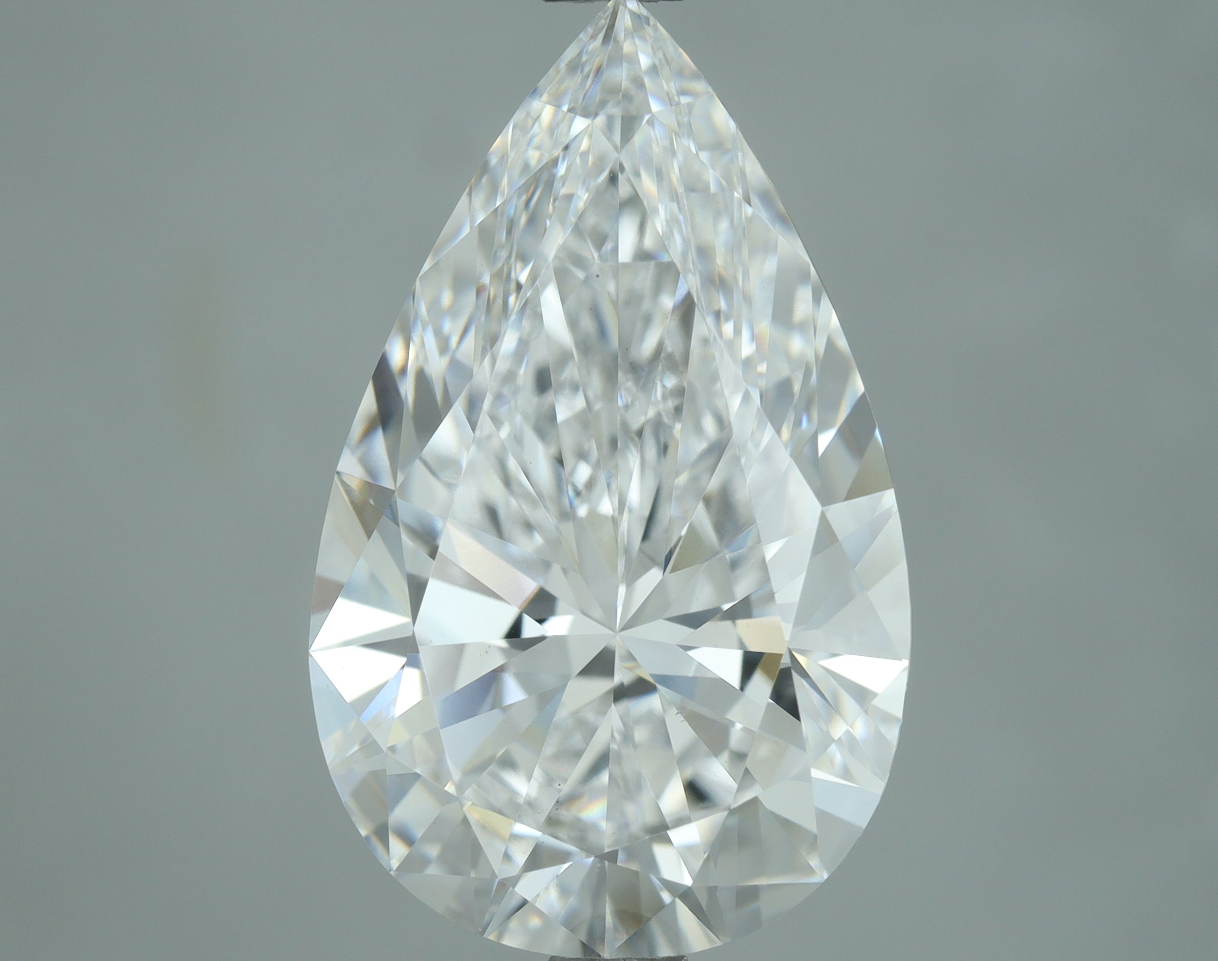 Lab-Grown 5.01 Carat Pear Shape Diamond color E Clarity VS1, precious stones, engagement diamonds