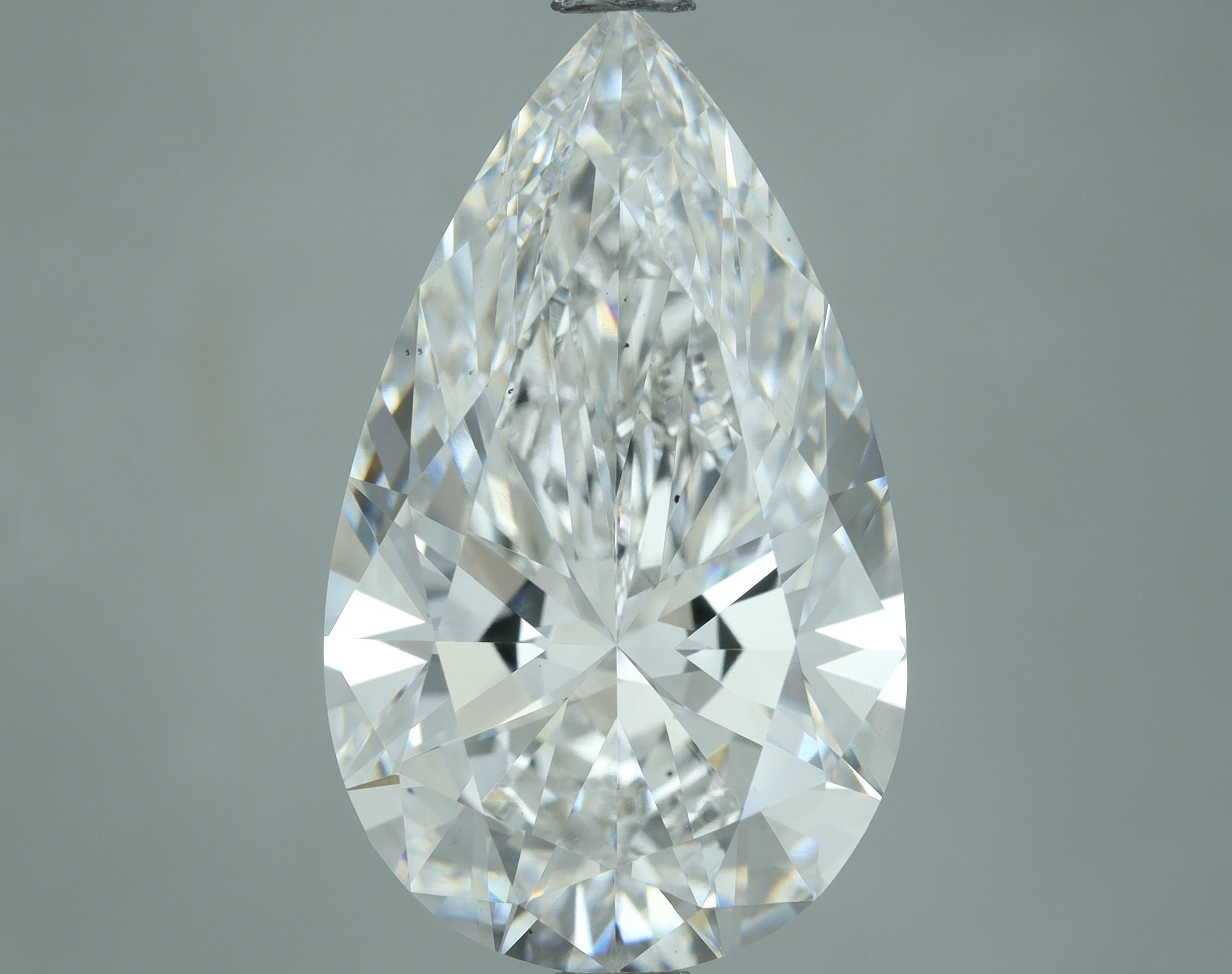 Lab-Grown 5.06 Carat Pear Shape Diamond color E Clarity VS2, precious stones, engagement diamonds