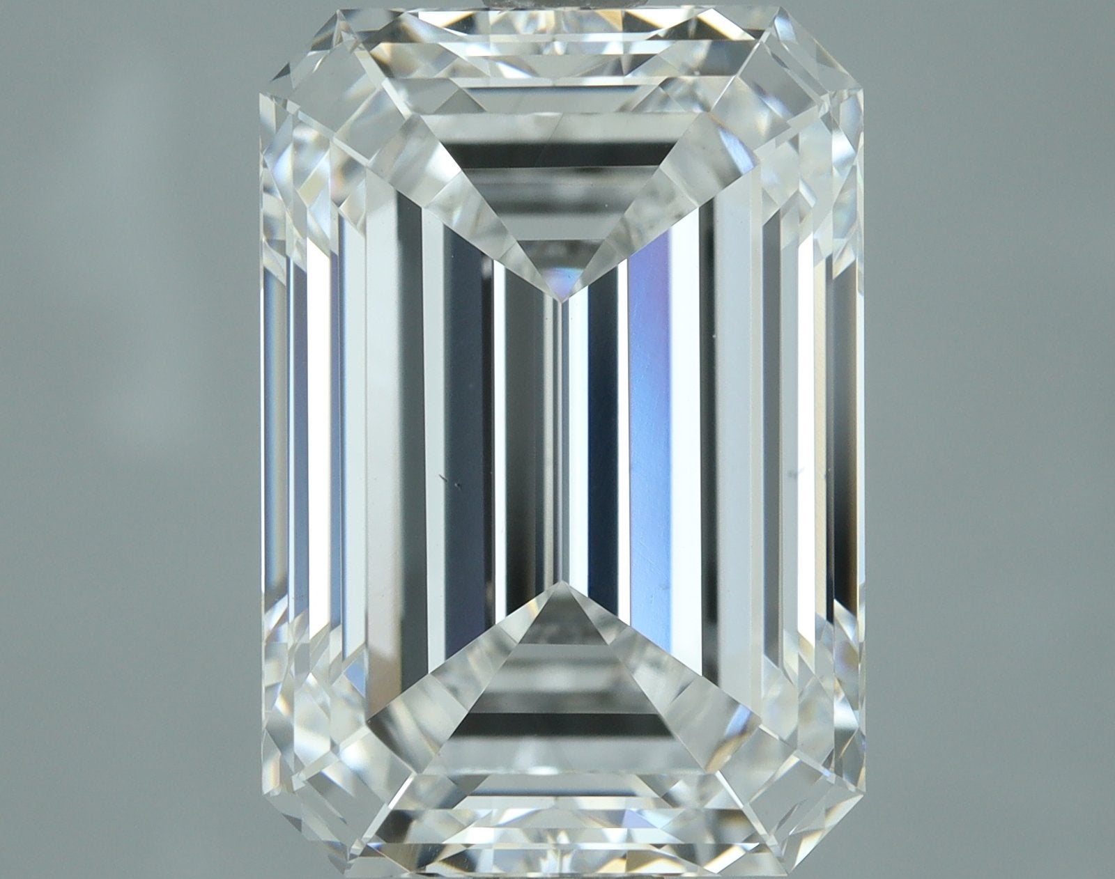Lab-Grown 4.31 Carat Emerald Cut Diamond color E Clarity VS1, precious stones, engagement diamonds