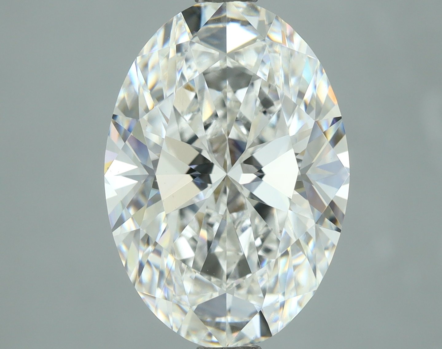 Lab-Grown 4.20 Carat Oval Shape Diamond color E Clarity VS1, precious stones, engagement diamonds
