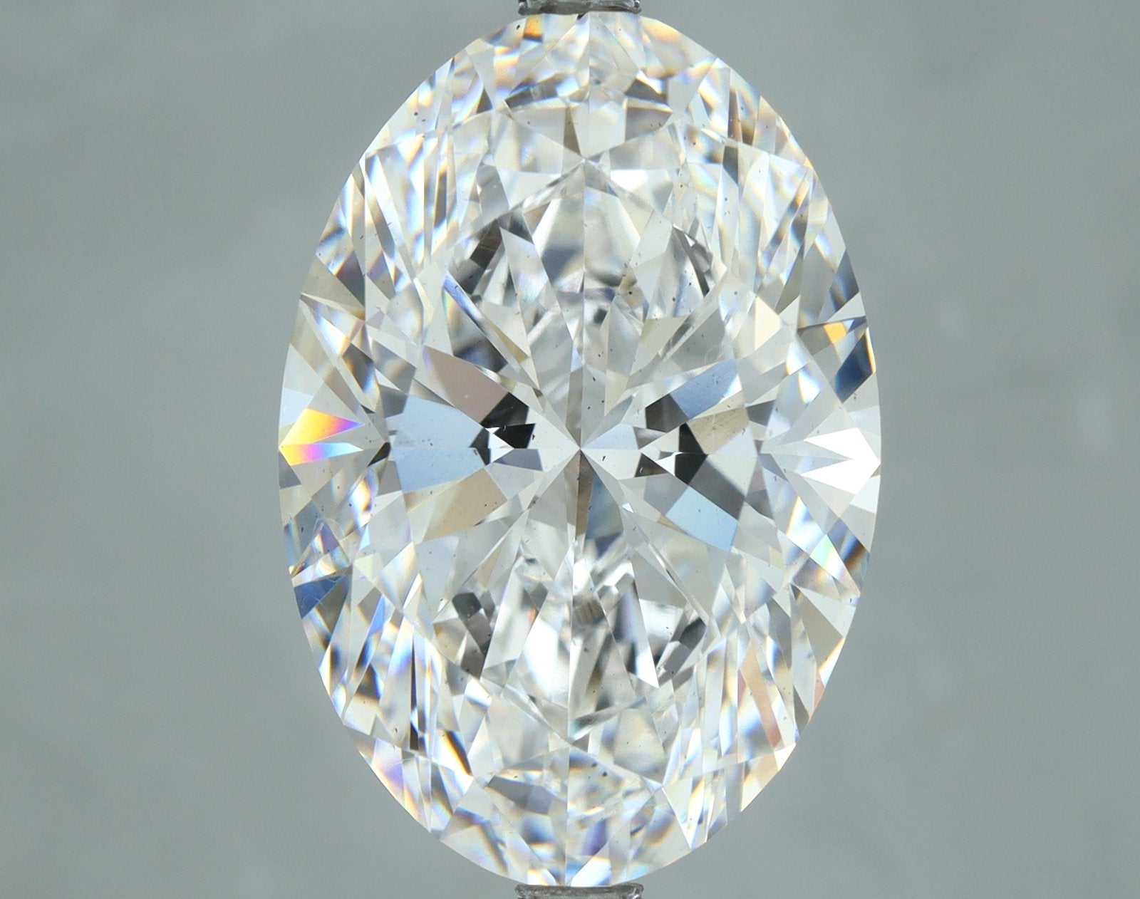 Lab-Grown 8.61 Carat Oval Shape Diamond color E Clarity VS2, precious stones, engagement diamonds