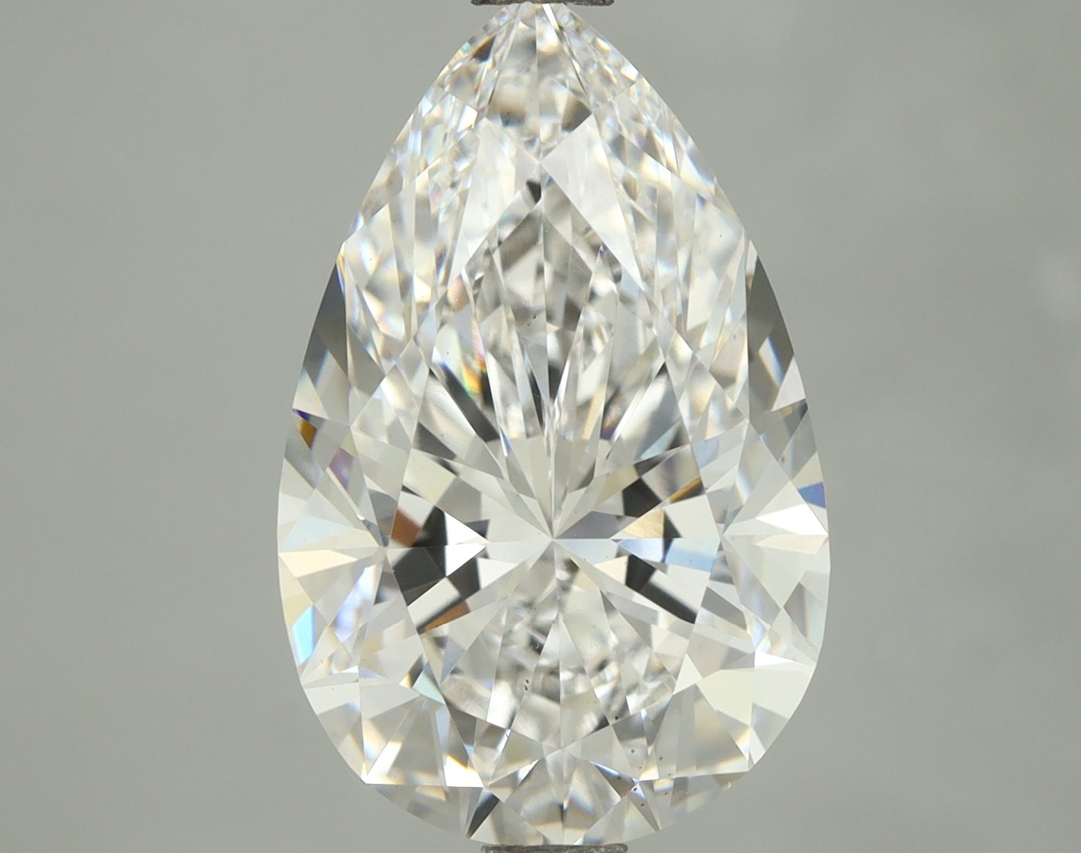 Lab-Grown 4.22 Carat Pear Shape Diamond color E Clarity VS1, precious stones, engagement diamonds