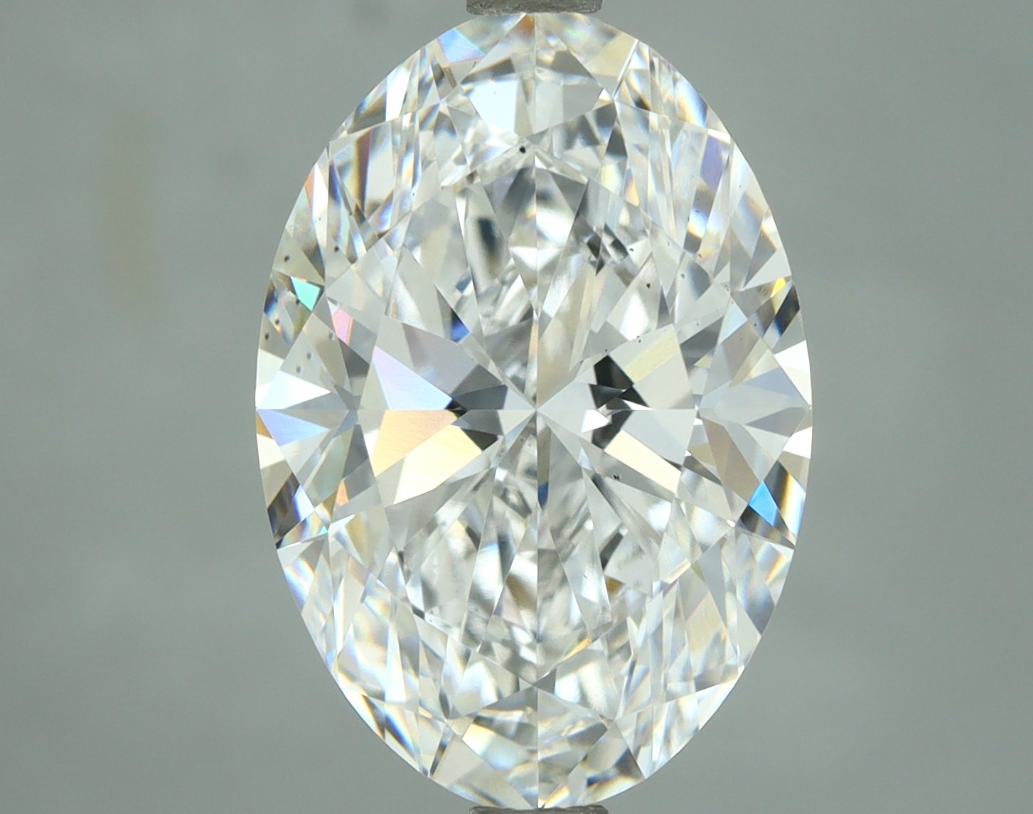 Lab-Grown 4.20 Carat Oval Shape Diamond color E Clarity VS2, precious stones, engagement diamonds