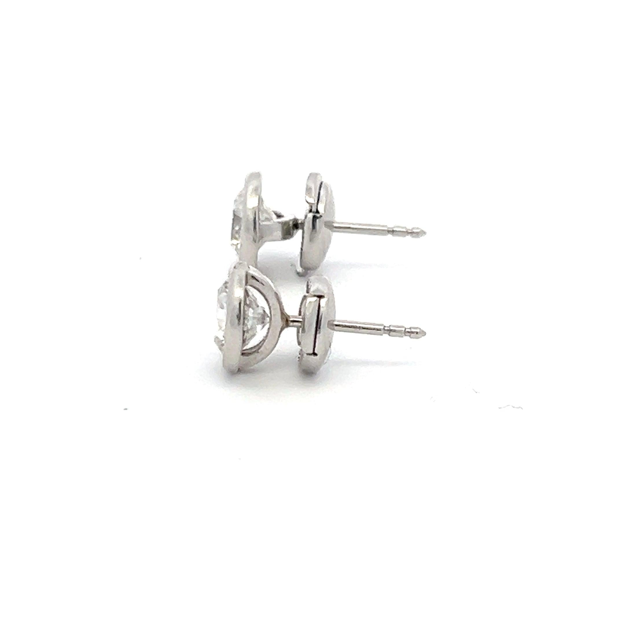 Tiffany & Co 2.05 Carat Round Brilliant G VS1 Diamond Platinum Earrings