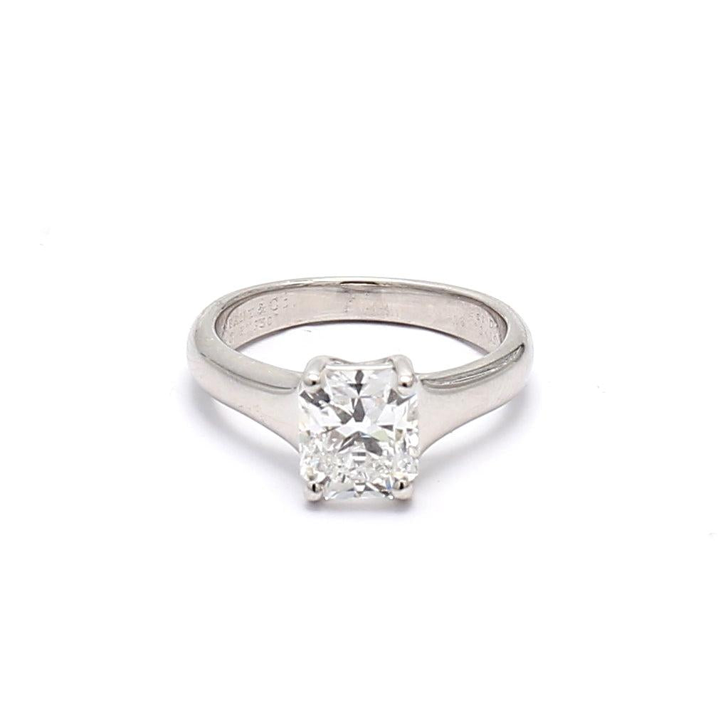 Tiffany and Co 1.52 Carat Radiant Cut F-VS1 Diamond Platinum Engagement Ring