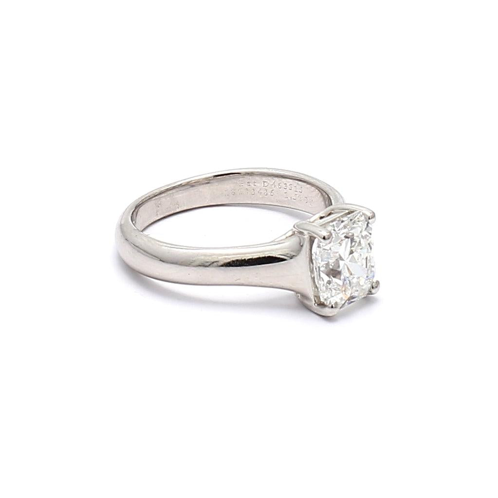 Tiffany and Co 1.52 Carat Radiant Cut F-VS1 Diamond Platinum Engagement Ring
