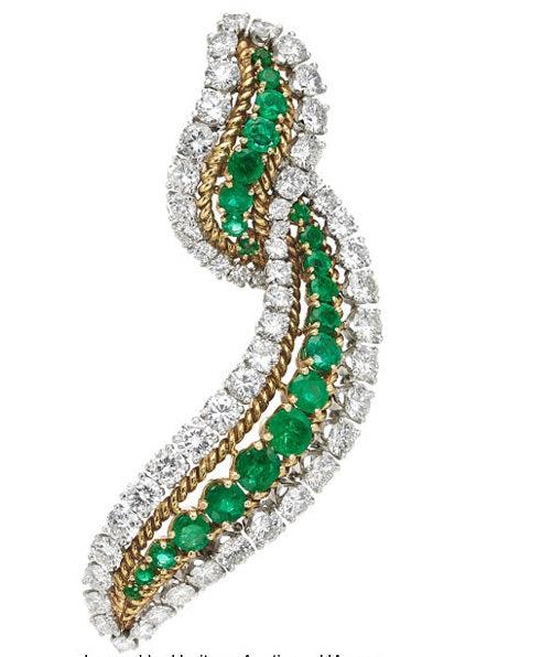 Van Cleef & Arpels 5.45 Carat Diamond 2.60 Carat Emerald 14K Gold Pin Brooch