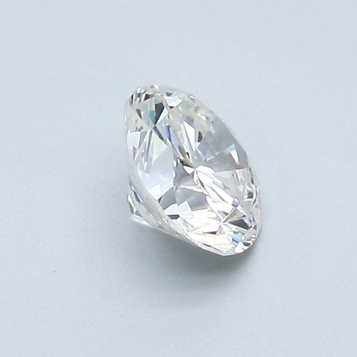 0.59 Carat Round Brilliant Diamond color G Clarity SI1