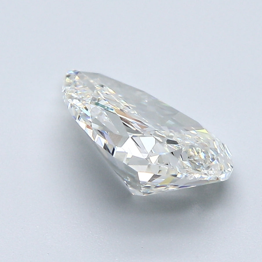 2.39 Carat Pear Shape Diamond color I Clarity SI1