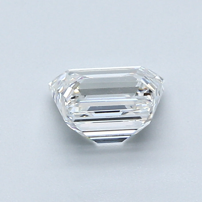 0.90 Carat Trapezoid Shape Diamond color F Clarity VS1