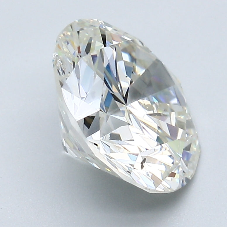 3.15 Carat Round Brilliant Diamond color J Clarity SI2