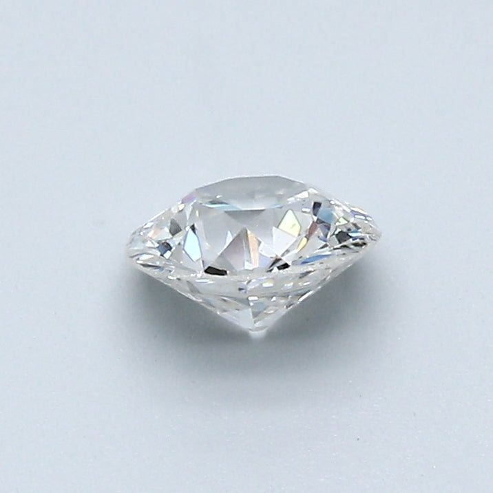 0.59 Carat Round Brilliant Diamond color G Clarity I1