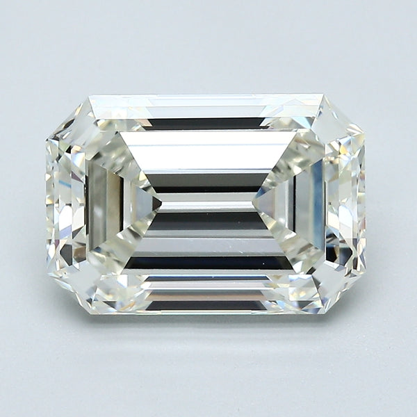 3.96 Carat Emerald Cut Diamond color J Clarity VVS2